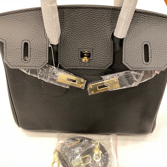 Black genius Togo leather Gold-toned 30CM Lock&key satchel tote bag - Picture 1 of 15